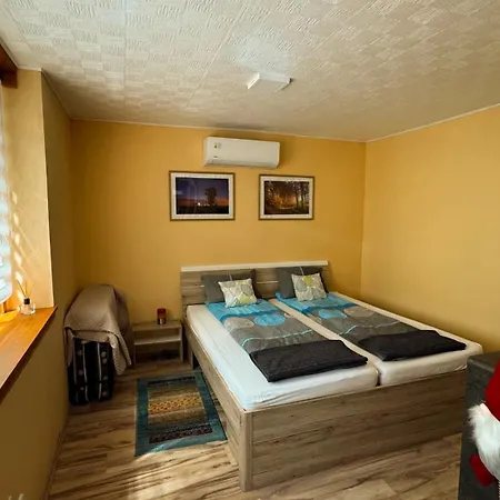 Chalet Napsugár *